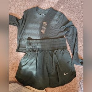 Nike Green Long Sleeve Top and Shorts Set